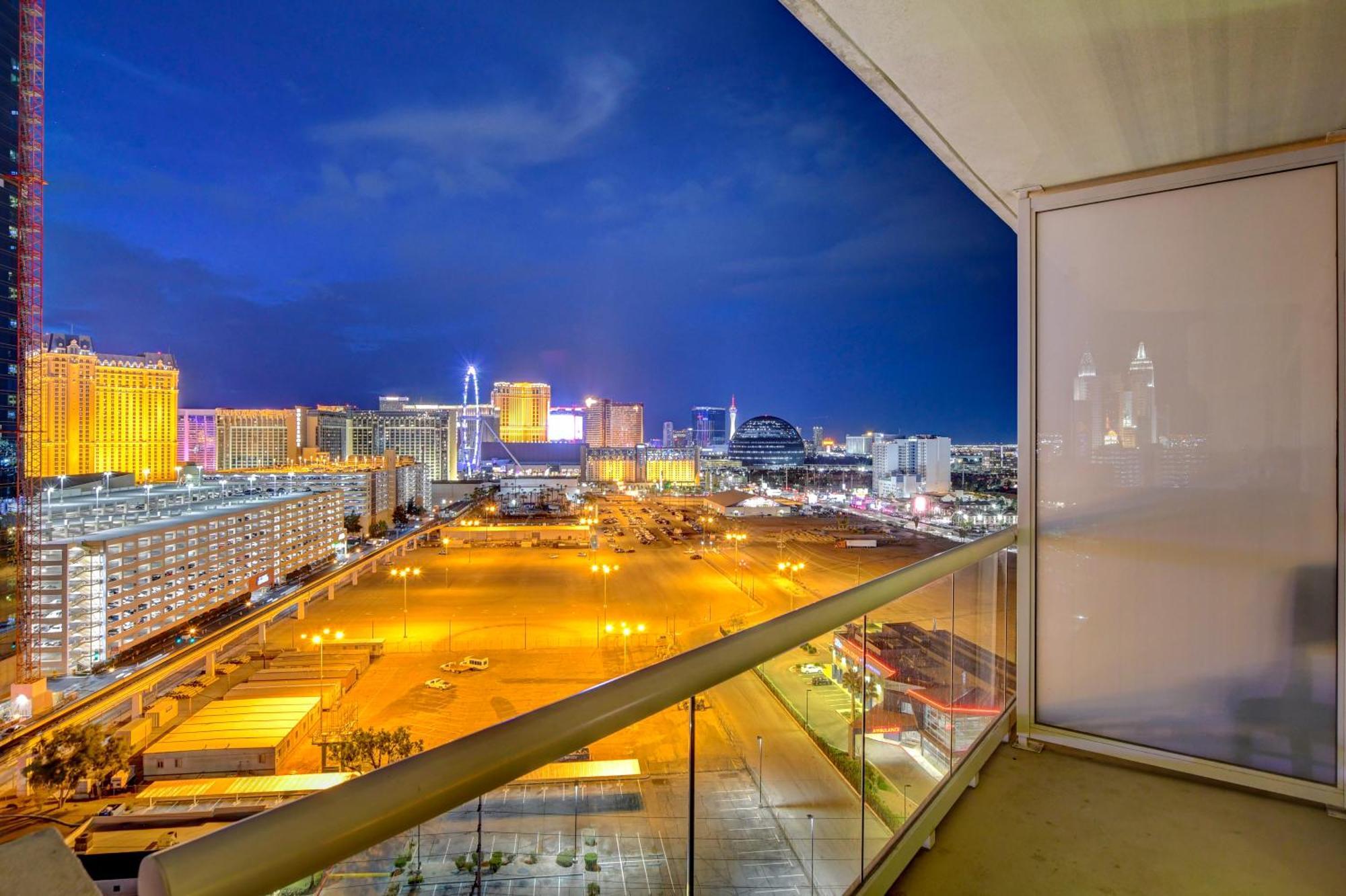 Balcony Strip View Suite * Mgm Signature Tower 3 Las Vegas Exterior foto